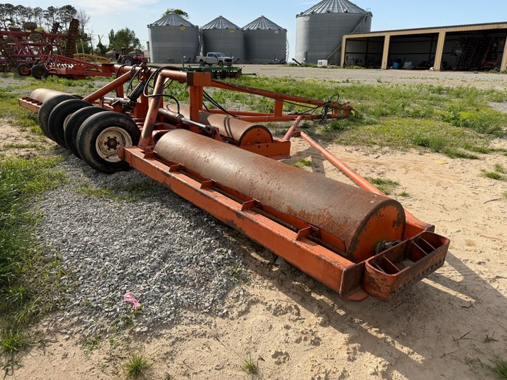 #46902-•-fair-oaks-mfg-28'-smooth-roller-image-3
