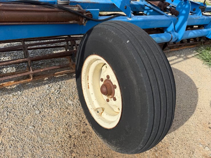 #46898-•-dmi-30'-crumbler-image-6