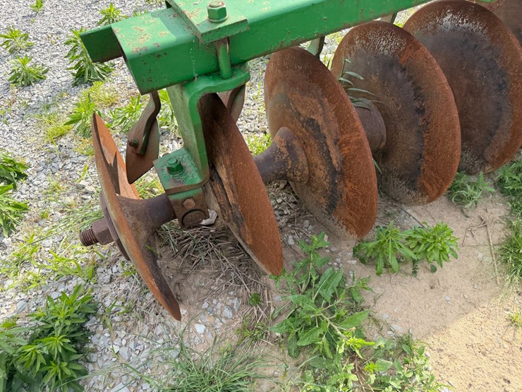 john-deere-225-image-37