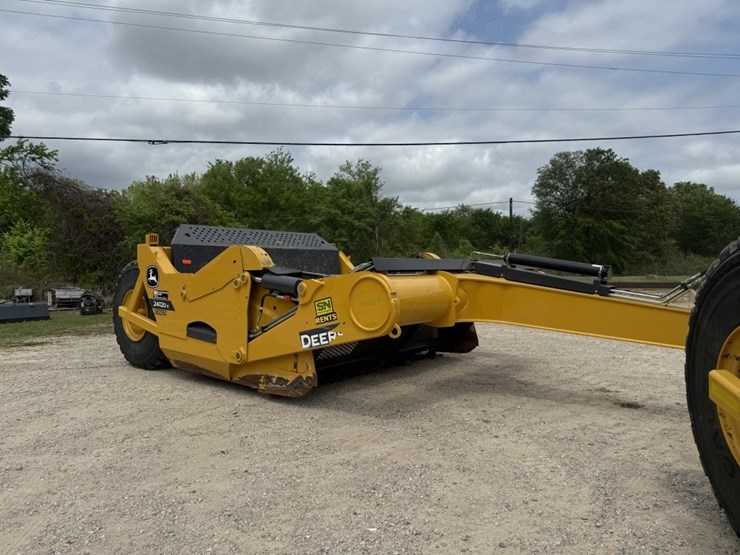 2020-john-deere-9570r-image-37