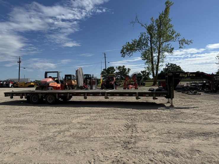 big-tex-37ft-gooseneck-2011-image-4