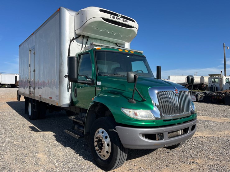 2020-international-mv607-image-3