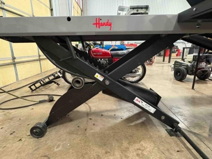 handy-b.o.b.air-lifft-1500-motorcycle-lift-image-3