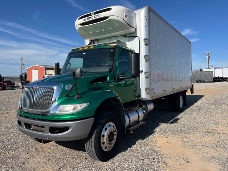 2020-international-mv607-image-1