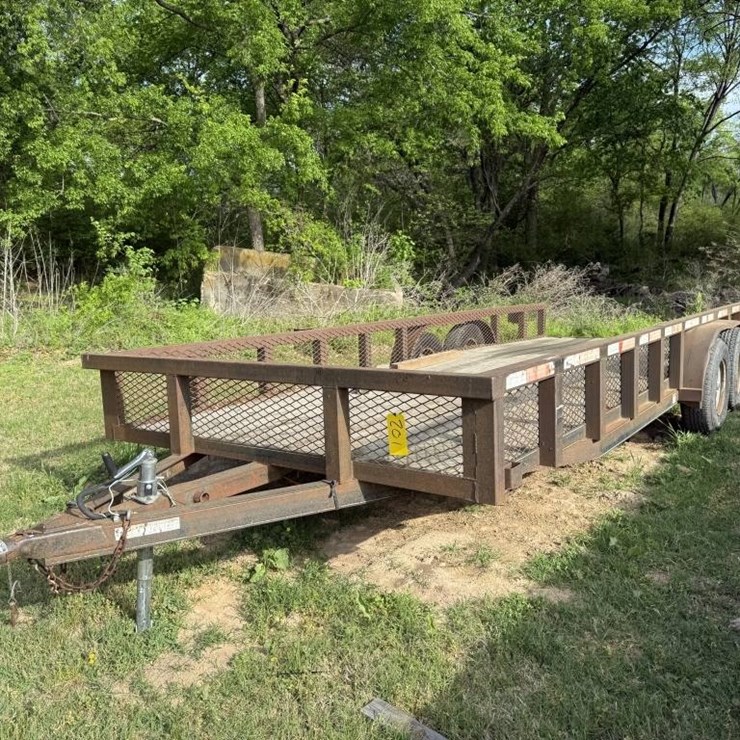 20FT BUMPER PULL TRAILER
