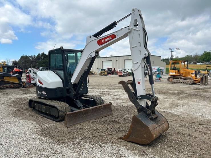 2022-bobcat-e60-image-6