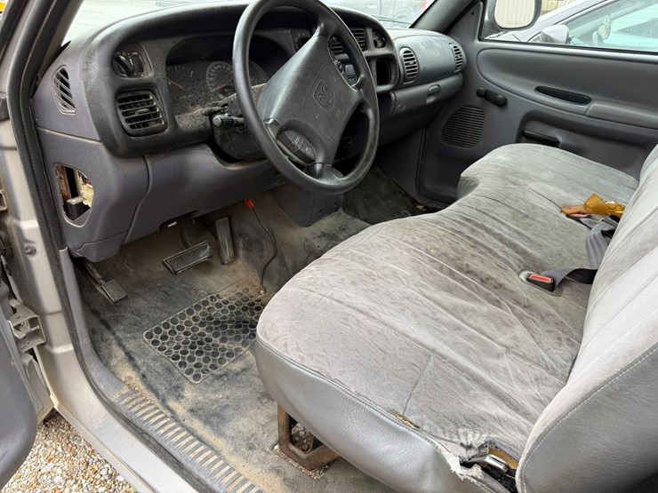 1999-dodge-ram-1500-image-60