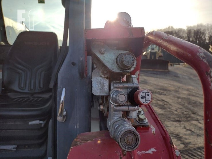takeuchi-tl10-image-23