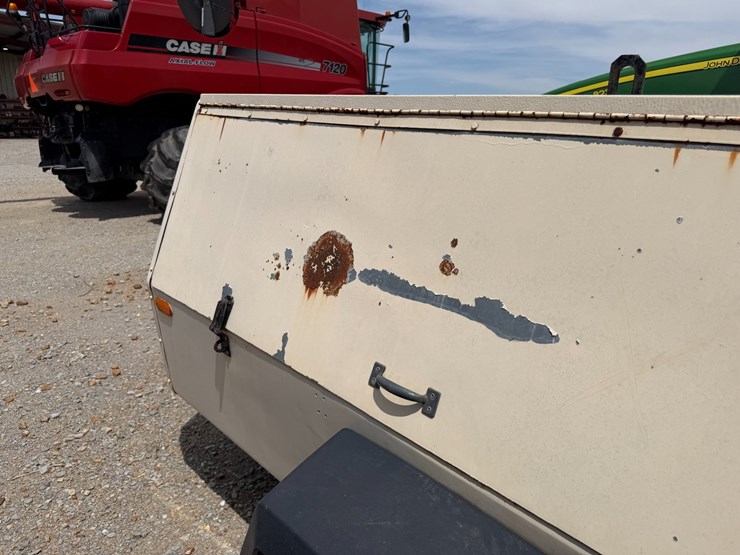 #46876-•-ingersoll-rand-mobile-air-compressor-image-16