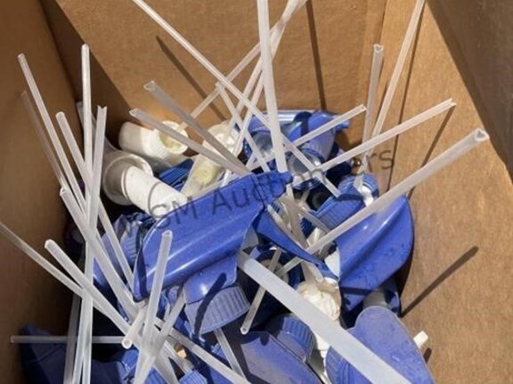 (3)-rolling-carts-&-dishwashing-detergent-image-4