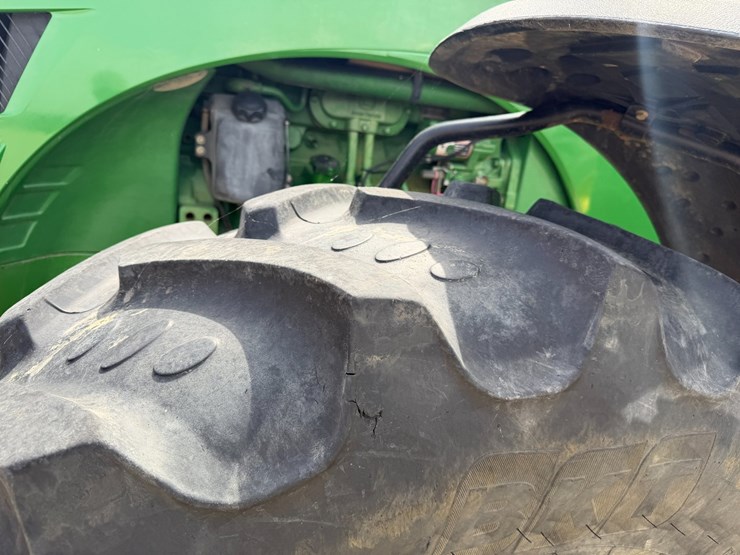 2004-john-deere-8230-image-8