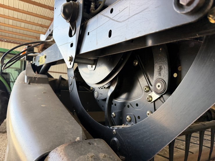 2013-mac-don-fd75-image-51