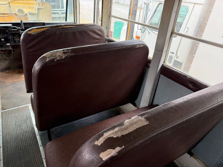 2000-international-3800-image-105