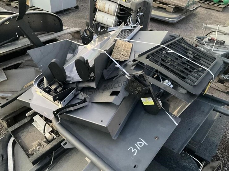 (4)-pallets-of-asst-patrol-vehicle-take-out-parts-image-8