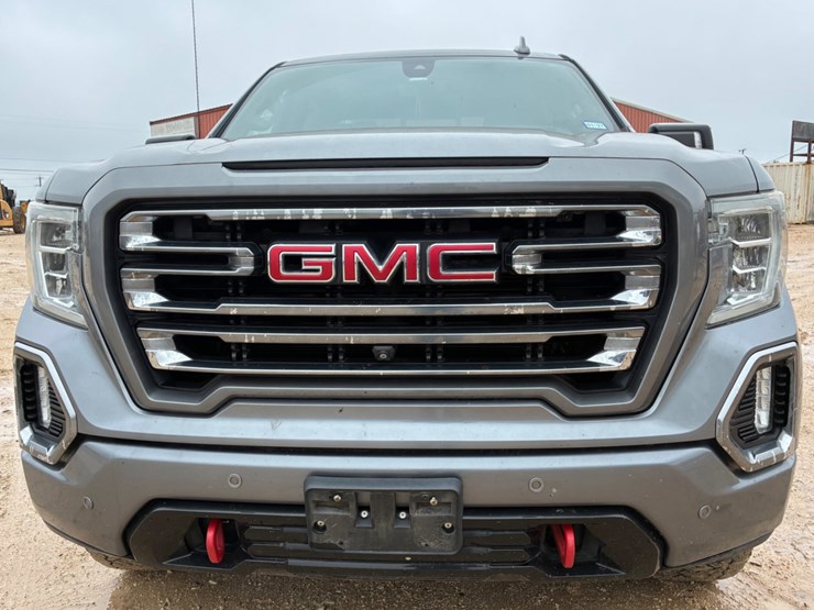2020-gmc-sierra-1500-image-2