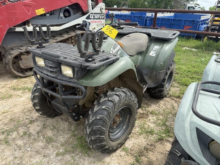 kawasaki-prairie-300-image-1