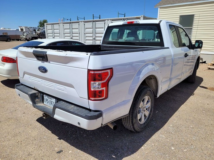 2019-ford-f150-xl-image-7