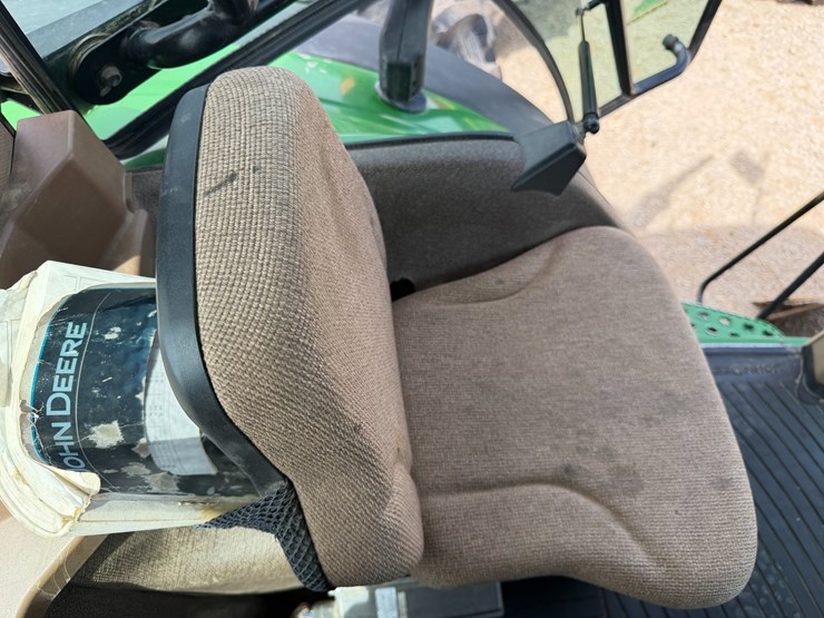 2007-john-deere-8330-image-62