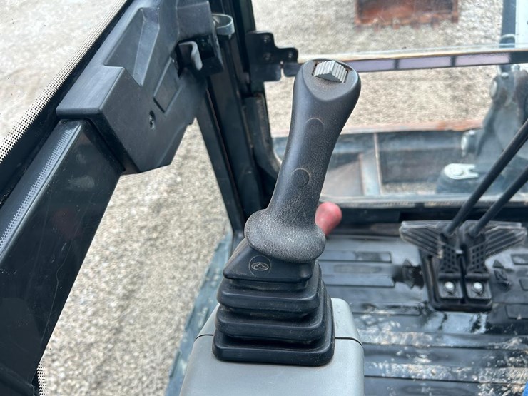 2022-bobcat-e60-image-26