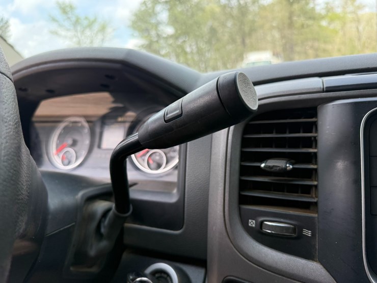 2016-dodge-2500-image-67