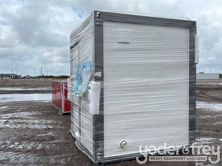 unused-110v-portable-toilets-c/w-shower-image-2