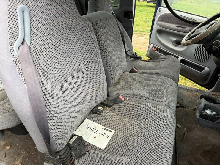 2000-dodge-1500-image-51