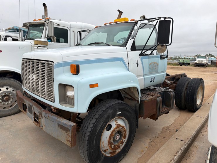 1995-chevrolet-kodiak-c7500-image-1
