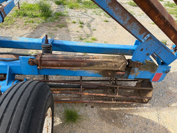 #46898-•-dmi-30'-crumbler-image-13