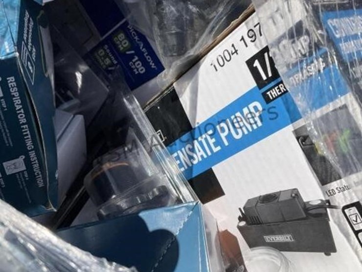 large-box-of-asst-household-items-image-6