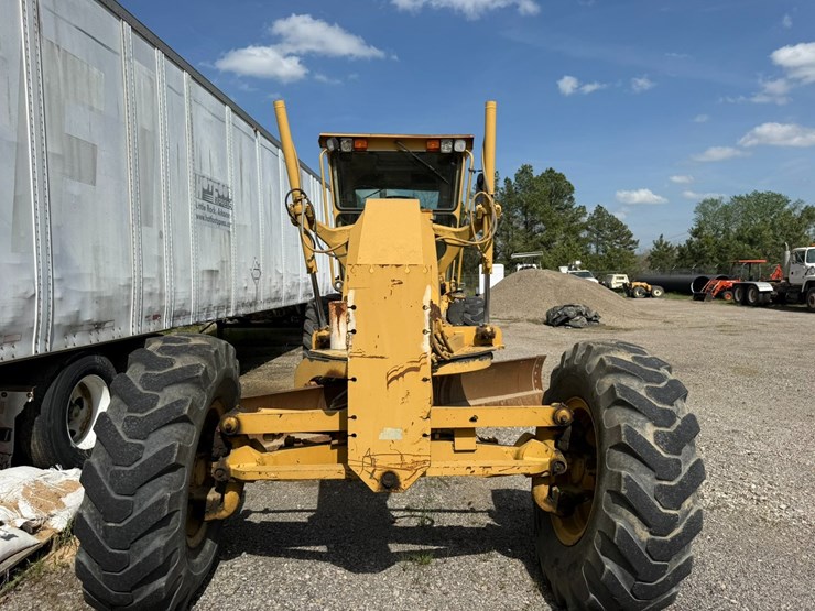 caterpillar-12h-image-29