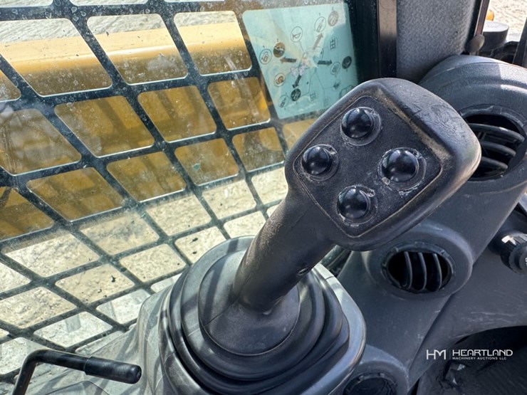 2018-caterpillar-259d-two-speed-compact-track-loader---needs-new-engine-image-17