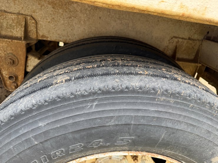 #46889-•-1981-40'-hawkeye-eagle-e4000-t/a-steel-hopper-bottom-trailer-vin:-1bjsh4027b1001115-image-6