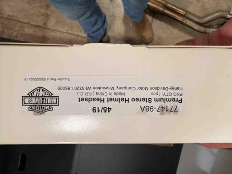 premium-stereo-helmet-headsets-image-2