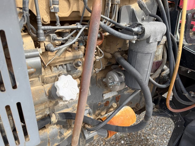 massey-ferguson-2260-image-36