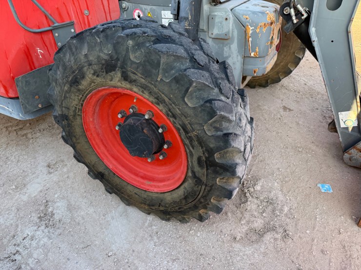 2018-skyjack-sj843th-image-7