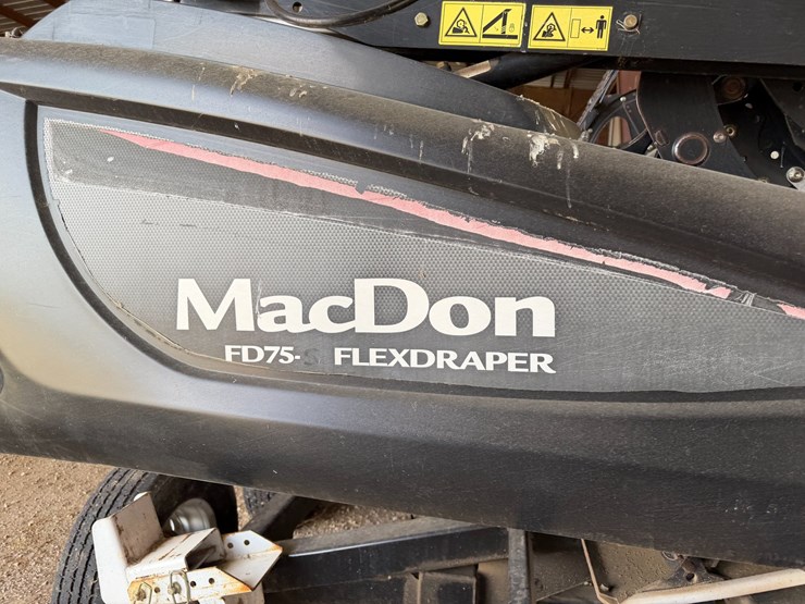 2013-mac-don-fd75-image-5