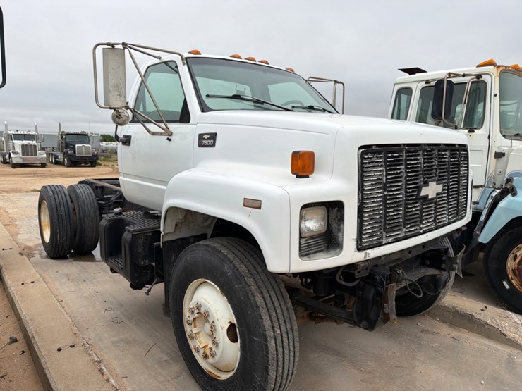 1998-caterpillar-3116-image-3