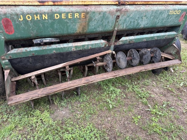 john-deere-1500-image-4