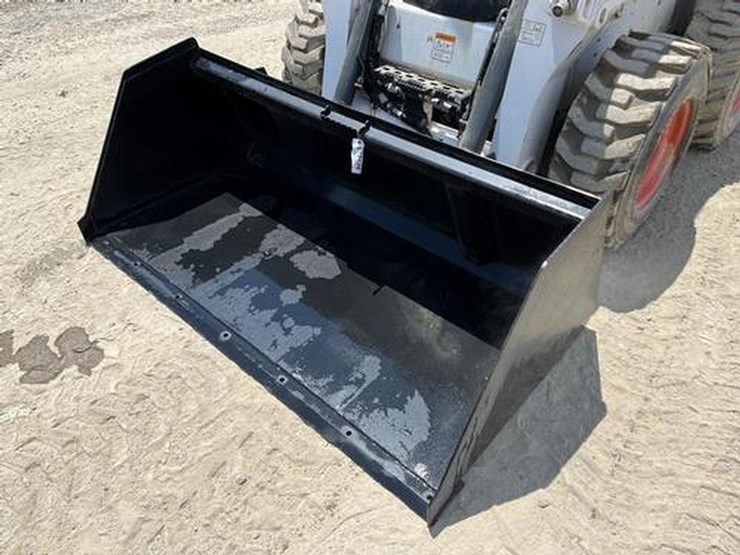 wildcat-78"-skid-steer-snow/litter-bucket-image-1