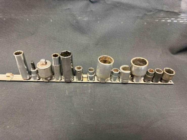 snap-on,-mac-assorted-sockets-image-1