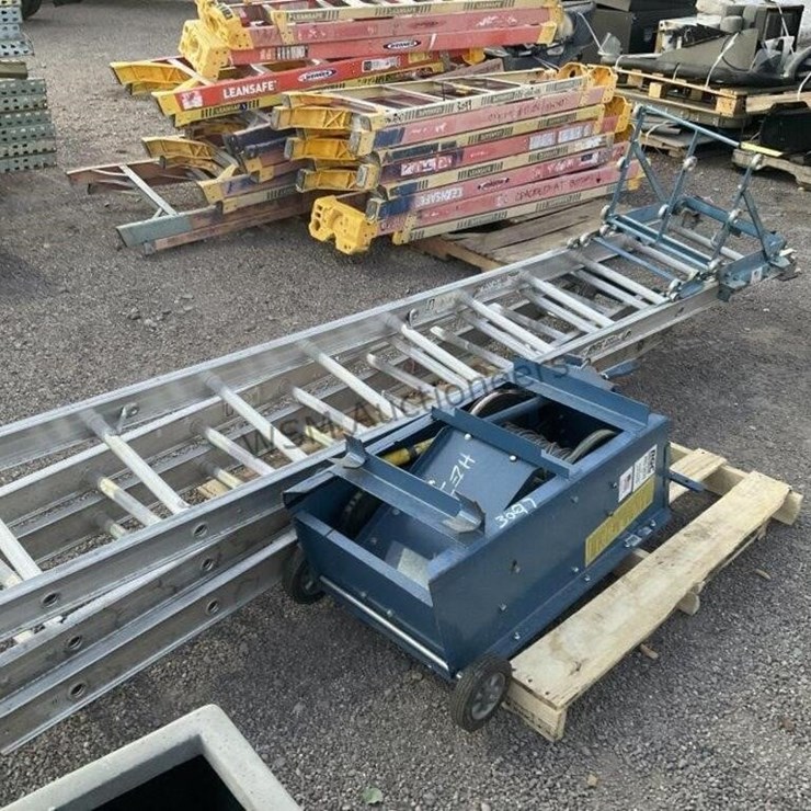 RGC PRO DRIVE LADDER HOIST UNIT