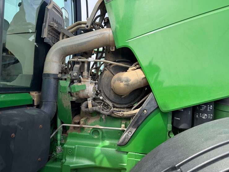 2013-john-deere-8335r-image-60