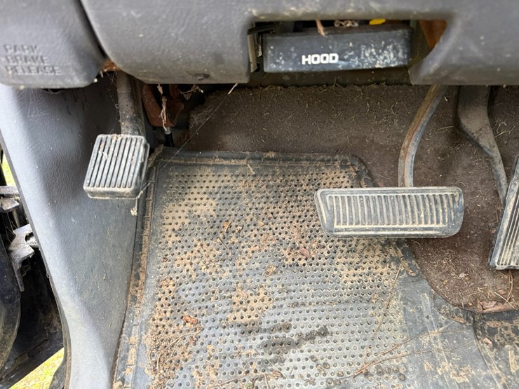 2000-dodge-1500-image-65