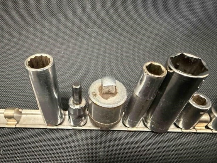 snap-on,-mac-assorted-sockets-image-3