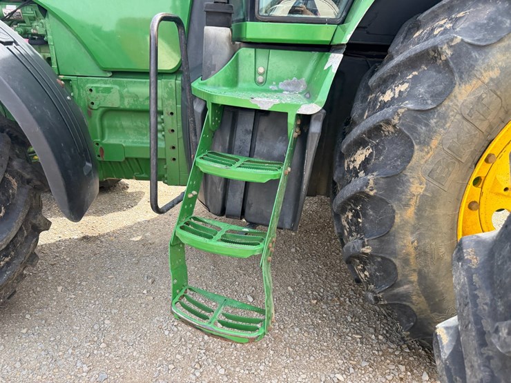 2004-john-deere-8230-image-27