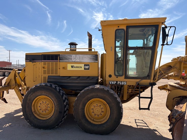 2007-caterpillar-140h-image-5