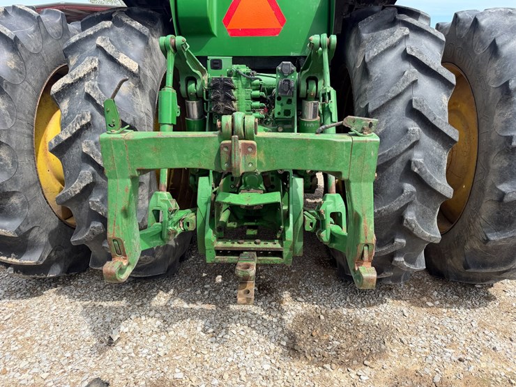 2007-john-deere-8230-image-17