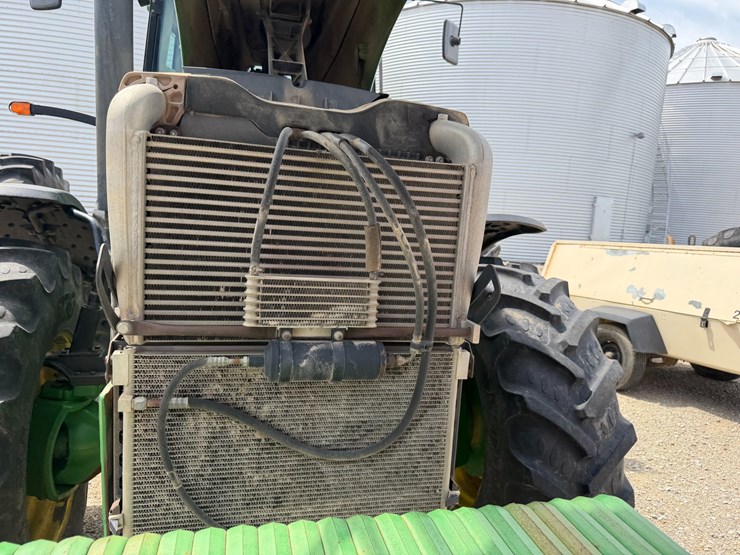 2004-john-deere-8230-image-46