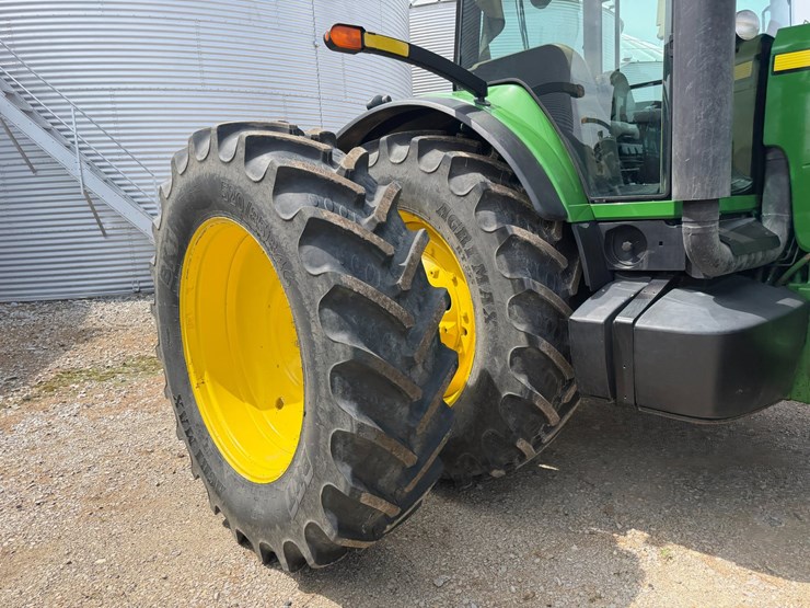 2006-john-deere-8330-image-10