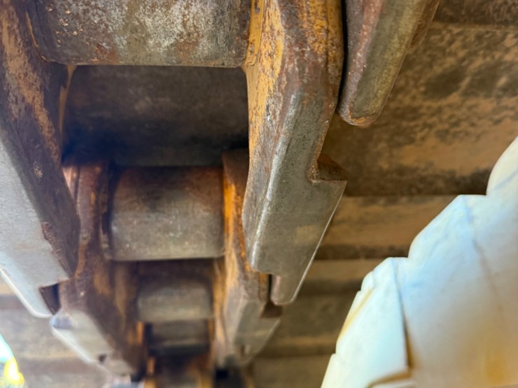 2018-caterpillar-d6t-xl-image-11